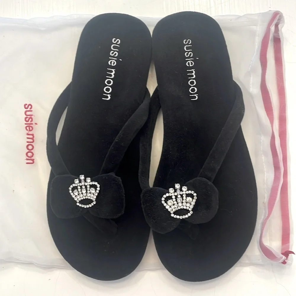 🖤 Susie Moon Velvet feel slip flops Never worn 🖤 - Picture 1 of 5